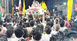 மத்திய அரசுடன் திமுக மோதல் போக்கை கடைப்பிடிப்பதால் தமிழகத்தின் வளா்ச்சி பாதிப்பு! - டிடிவி தினகரன்