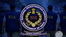 நீதிபதிகளை சிறைப்பிடித்த சம்பவம்: மே.வங்கத்தில் காங்கிரஸ் வேட்பாளா் உள்பட
7 பேரிடம் என்ஐஏ விசாரணை!