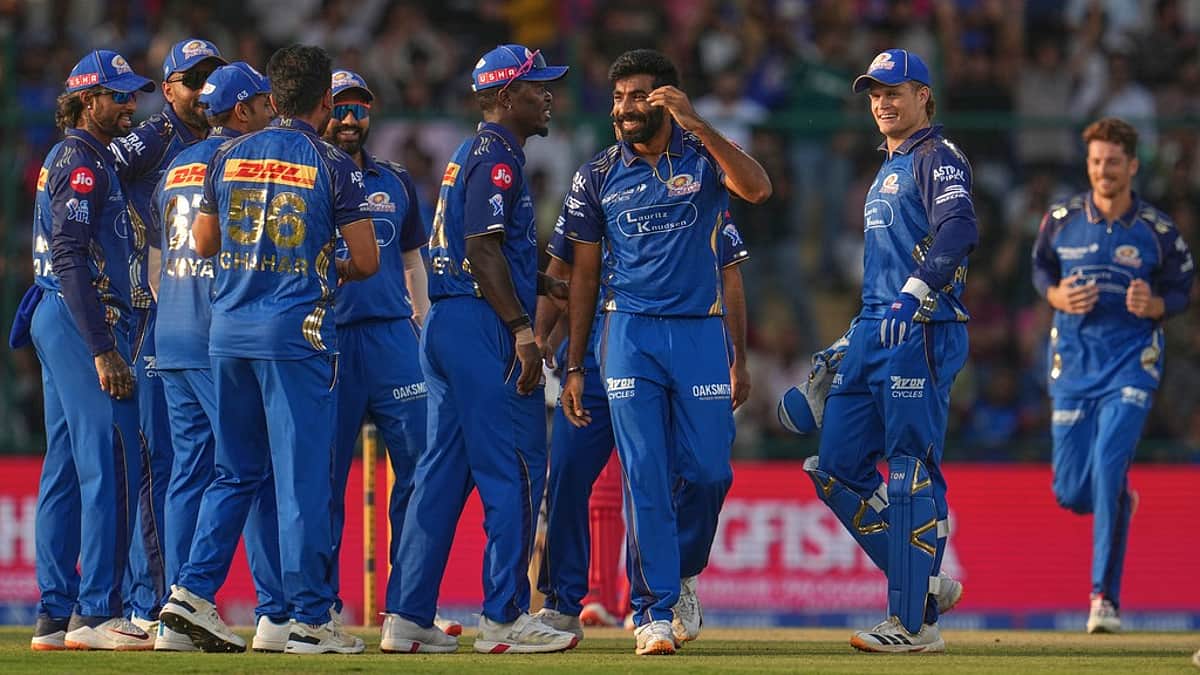 ஆர்சிபிக்கு எதிராக மும்பை இந்தியன்ஸ் பந்துவீச்சு!