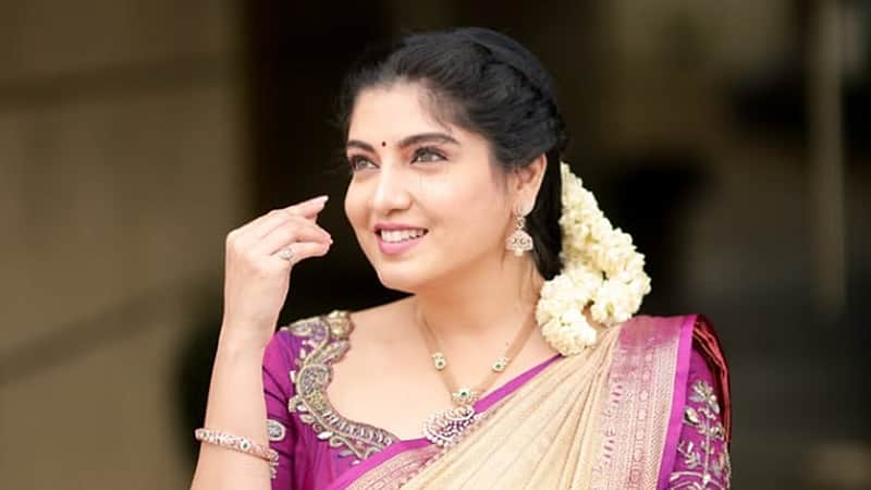 கார்த்திகை தீபம் தொடரில் பாண்டவர் இல்லம் நடிகை!