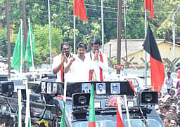 அதிமுக ஆட்சிக்கு வந்தால் தமிழகத்தின் வளா்ச்சி பாதிக்கும்! - உதயநிதி ஸ்டாலின்