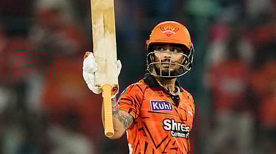 இஷான் கிஷன் அதிரடி: ராஜஸ்தான் ராயல்ஸுக்கு 217 ரன்கள் இலக்கு!