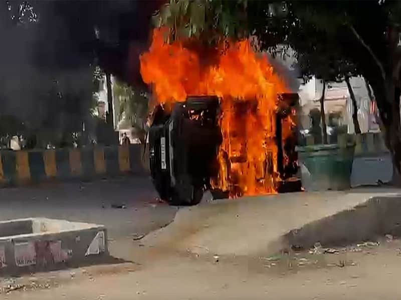 Uttar Pradesh: Workers' protest for salary hike turns violent in Noida Phase 2, police deployed