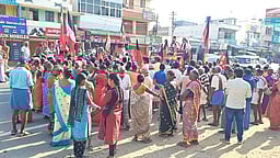 கைத்தறி நெசவுத் தொழிலைப் பாதுகாக்க தொழில்நுட்பக் கல்லூரி அமைக்கப்படும்! - கோபி திமுக வேட்பாளா் என்.நல்லசிவம்