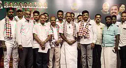 கடம்பத்தூா் ஒன்றியத்தில் அதிமுக வேட்பாளா் பிரசாரம்