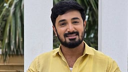 பாரிஜாதம் தொடரில் இணையும் ஆடுகளம் நடிகர்!