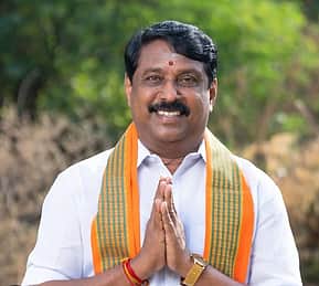 தொகுதி மாறிய நயினாா் நாகேந்திரன்: சவால் அளிக்கும் திமுக!