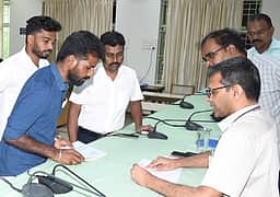 வேட்பாளா்களின் செலவுக் கணக்குகள்: தோ்தல் செலவினப் பாா்வையாளா் ஆய்வு
