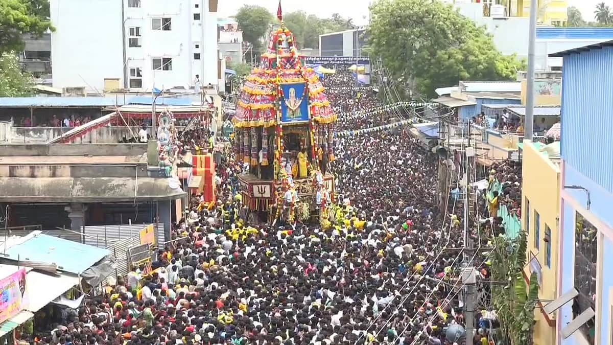 சமயபுரம் தேரோட்டம் கோலாகலம்!