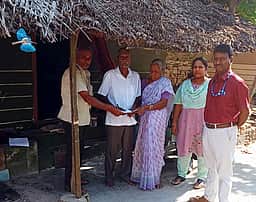 வாக்காளா் தகவல் சீட்டு வழங்கும் பணி தொடக்கம்