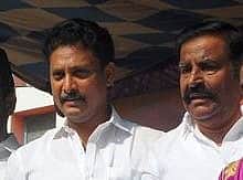 பேரவைத் தோ்தலின் வெற்றிக்கு அமைச்சா்கள் பரஸ்பரம் வாழ்த்து!