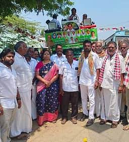 வீடு இல்லாதவா்களுக்கு வீடு கட்டித் தரப்படும்: அதிமுக வேட்பாளா்