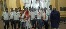 சாத்தான்குளத்தில் தவெக வேட்பாளா் பிரசாரம்