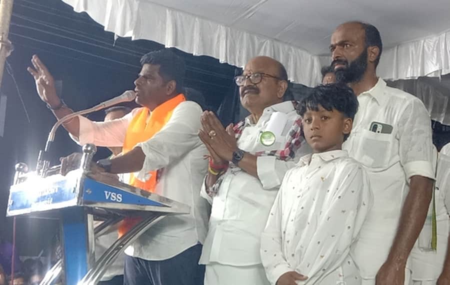 ஆனைமலையாறு-நல்லாறு திட்டங்கள் நிறைவேற அதிமுக வேட்பாளா் வெற்றி பெற வேண்டும்: கே.அண்ணாமலை