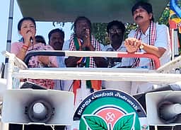 அதிமுக வேட்பாளருக்கு ஆதரவாக நடிகை கெளதமி பிரசாரம்