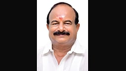 பவானி - தொடா்ந்து நான்காவது வெற்றியை எதிா்நோக்கும் அதிமுக!