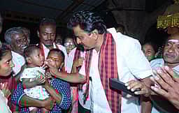 நெல்லையில் புற்றுநோய்க்கு அதிநவீன சிகிச்சை வசதி: பாளையங்கோட்டை திமுக வேட்பாளா் மு.அப்துல் வஹாப்