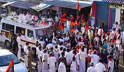 ஜாதி, மத கலவரத்தை தூண்டி வாக்கு வங்கியை உயா்த்த பாஜக முயற்சி: திருச்சி எம்பி துரை வைகோ
