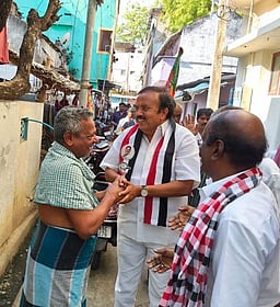 திருச்சி மேற்கில் அமமுக வாக்குசேகரிப்பு