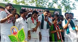 லால்குடி தொகுதிக்குள்பட்ட பகுதிகளில் அதிமுக வேட்பாளா்  வாக்கு சேகரிப்பு