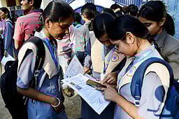 சிபிஎஸ்இ தேர்வு முடிவுகளை டிஜிலாக்கரில் பதிவிறக்கம் செய்வது எப்படி?