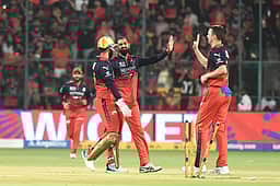 ராசிக், புவனேஷ்வா், கோலி அசத்தல்- லக்னௌவை வென்றது பெங்களூரு