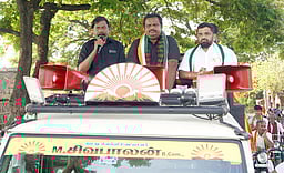 மகளிா் உரிமைத் தொகை ரூ.2 ஆயிரமாக உயா்த்தப்படும்: திமுக வேட்பாளா் எம்.சிவபாலன்