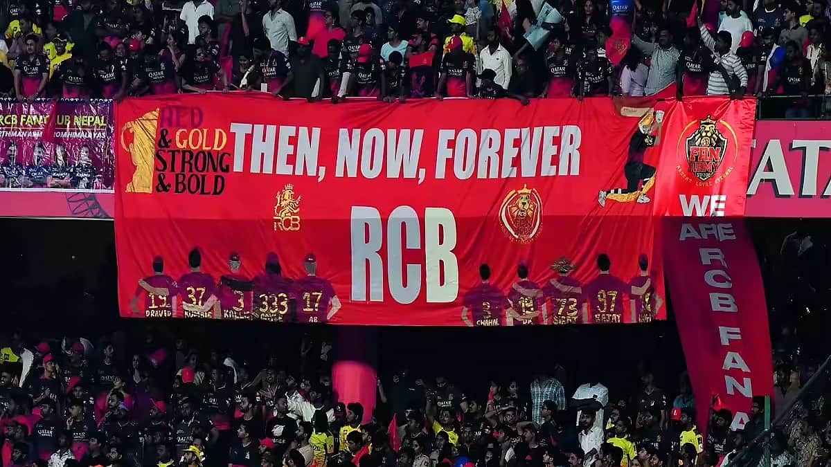 பாடல் போட்டு அவமதித்ததாக ஆர்சிபி அணி டிஜே மீது பிசிசிஐயில் புகாரளித்த சிஎஸ்கே.!