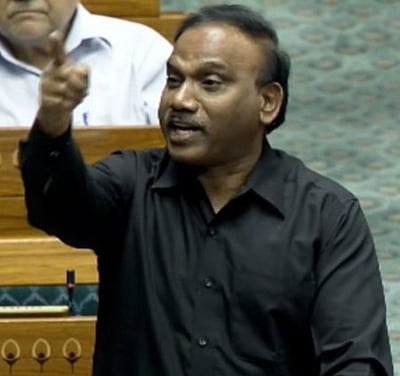 பிரிவினை அரசியல் செய்வது யாா்? மக்களவையில் பாஜக-திமுக வாக்குவாதம்