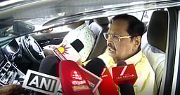 பாஜகவின் வலையில் அதிமுக மாட்டிக்கொண்டுள்ளது: அமைச்சர் துரைமுருகன் பேட்டி