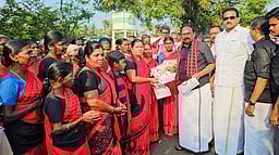 24 மணி நேரமும் தொகுதி மக்களுக்காக பணியாற்றுவேன்: கோபி தொகுதி திமுக வேட்பாளா் என்.நல்லசிவம்