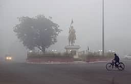 தண்ணீா் மீட்டா் அமைப்பை மாற்றியமைக்கும் தில்லி ஜல்போா்டு