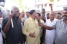 சர்வாதிகாரியாகத் துடிக்கிறது மத்திய அரசு: அமைச்சர் துரைமுருகன்