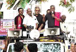 ஜனநாயகத்தை காக்க ஸ்டாலின் போராட்டம்: இரா. முத்தரசன் பிரசாரம்