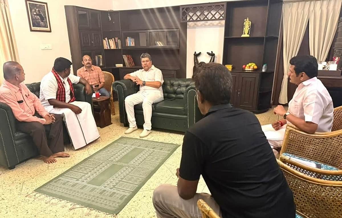 கோவையில் வேட்பாளர்களை தனித்தனியாக சந்தித்த முதல்வர் மருமகன் சபரீசன்!