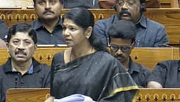 அமித் ஷா சொல்வது ஒன்று; மசோதாவில் இருப்பது வேறு! மக்களவையில் கனிமொழி!