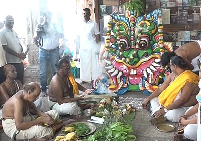 மதுரை கள்ளழகர் சித்திரைத் திருவிழா: முகூர்த்தக்கால் நடும் விழா கோலாகலம்!