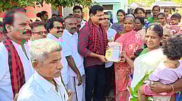 மணப்பாறையில் மமக வேட்பாளருக்காக நடிகா் போஸ் வெங்கட் வாக்கு சேகரிப்பு!