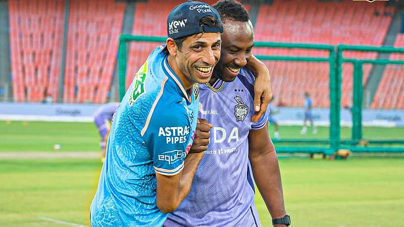 Gujarat Titans Head Coach Ashish Nehra and Andre Russell
