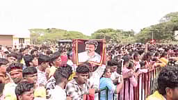 தேர்தல் பிரசாரத்தில் அதிக ஆப்சென்ட் ஆன விஜய்!