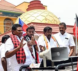 தென்காசியில் அனிதா ஆா். ராதாகிருஷ்ணன் வாக்கு சேகரிப்பு