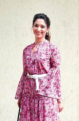 கோலிவுட் ஸ்டூடியோ!