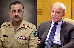 அமைதிப்பேச்சு! ஈரான், துருக்கியில் இருந்து நாடு திரும்பும் பாக். பிரதமர், ராணுவத் தளபதி!