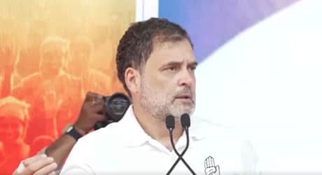 பொன்னேரியில் மு.க. ஸ்டாலின் பெயரைக் குறிப்பிடாத ராகுல்! பெரியார் பற்றிப் புகழாரம்!