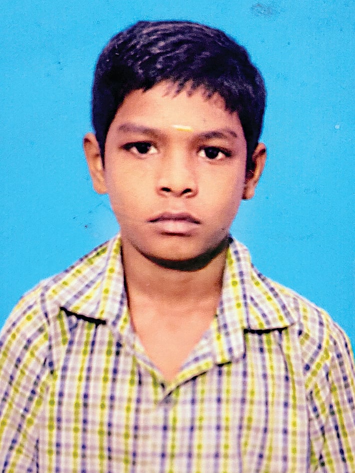 நிலா... நிலா...