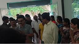 திருப்பூர்: முதல்வர் ஸ்டாலின் பனியன் நிறுவனத்தில் தொழிலாளர்களுடன் கலந்துரையாடல்!