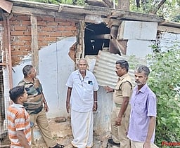 தேநீா்க் கடையில் நுழைந்து பொருள்களைச் சேதப்படுத்திய கரடி