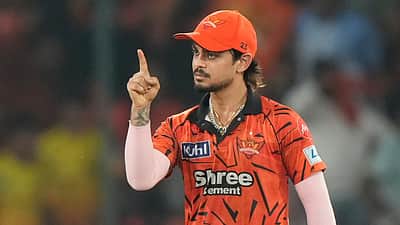 தலைமைப் பண்பில் அசத்தும் இஷான் கிஷன்..! புள்ளிப் பட்டியலில் 4ஆம் இடத்துக்கு முன்னேறிய சன்ரைசர்ஸ்!