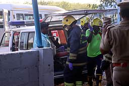 விருதுநகா் அருகே பட்டாசு ஆலையில் வெடி விபத்து 23 தொழிலாளா்கள் உயிரிழப்பு: 19 போ் காயம்