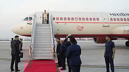 இலங்கை புறப்பட்டார் குடியரசு துணைத் தலைவர் சி.பி. ராதாகிருஷ்ணன்!